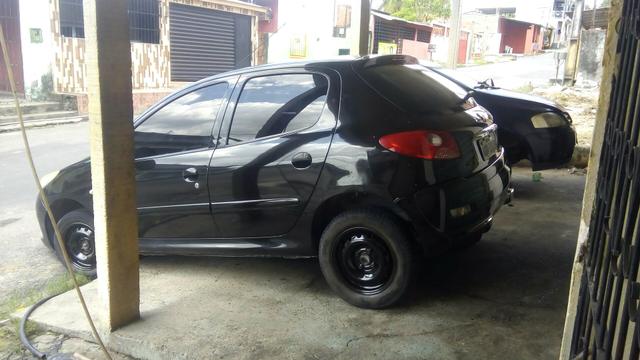 Peugeot 207 - Foto 4