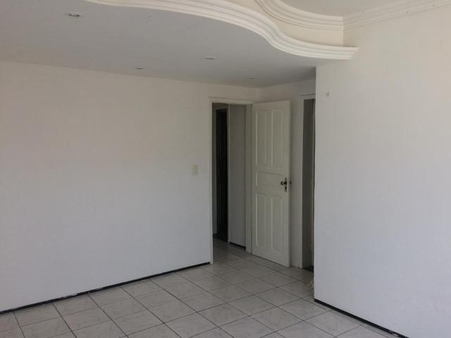 Casa plana,próximo avenida Godofredo Maciel,ótima Localização - Foto 5