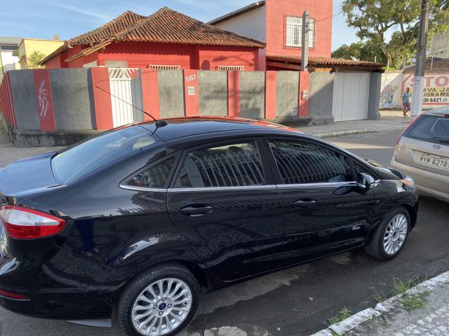 Vendo fiesta titanium - Foto 3