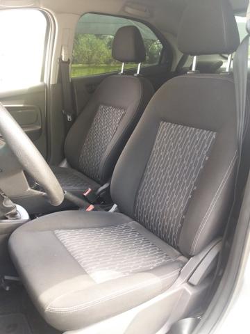 Ford ka + Sedã - Foto 15