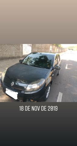 Vendo Sandero 1.0 - Foto 2