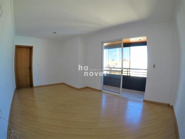 Apartamento 3 Dormitórios (1 Suíte), Sacada, Garagem, Elevador - Foto 3