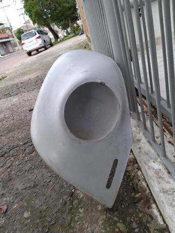 Paralamas olho de boi antigo, um fibra fusca - Foto 2