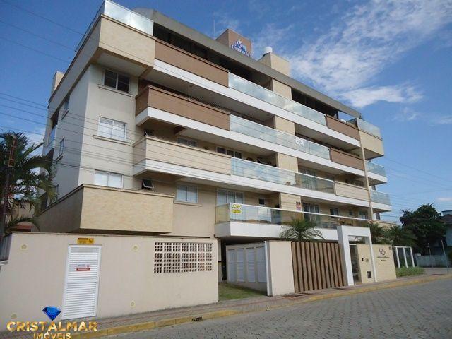 Apartamento novo e bem mobiliado