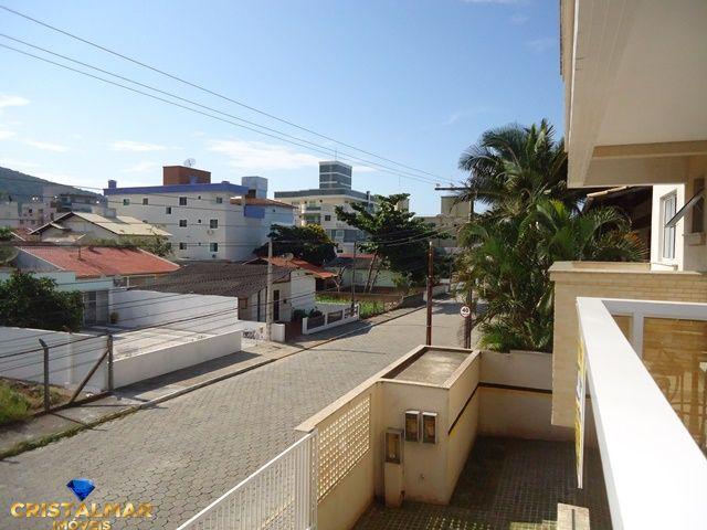 Apartamento novo e bem mobiliado - Foto 2