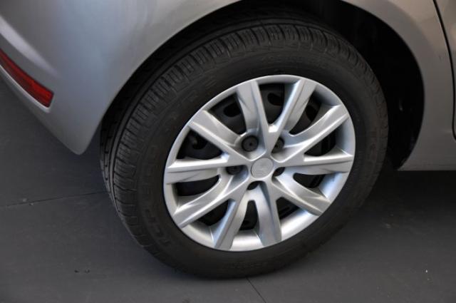 Volkswagen fox 2013 1.6 mi 8v flex 4p manual - Foto 8