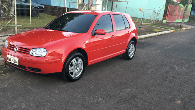 Vendo golf 2001 muito inteiro top!
