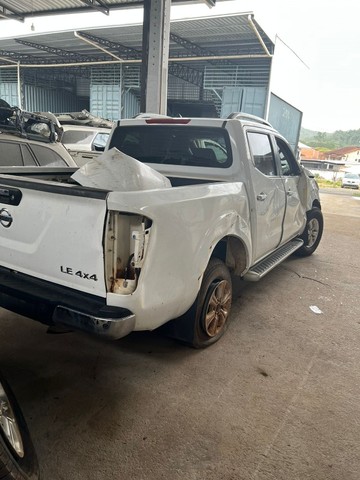 Sucata Nissan Frontier 2.3 LE Aut 2018 - Foto 4