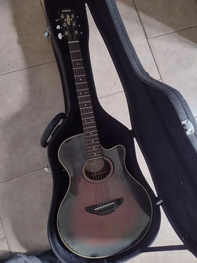 Vendo violão Yamaha apx-4a