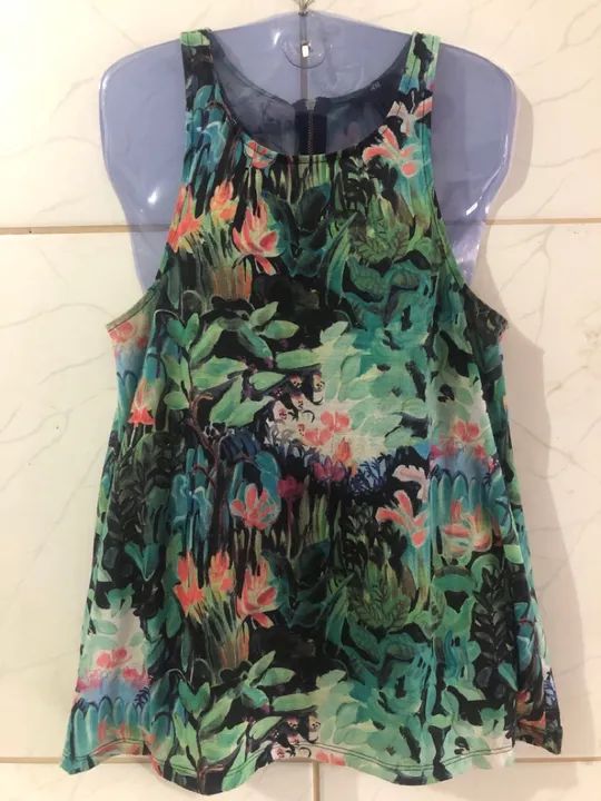 Blusa (P) Marca: H&M