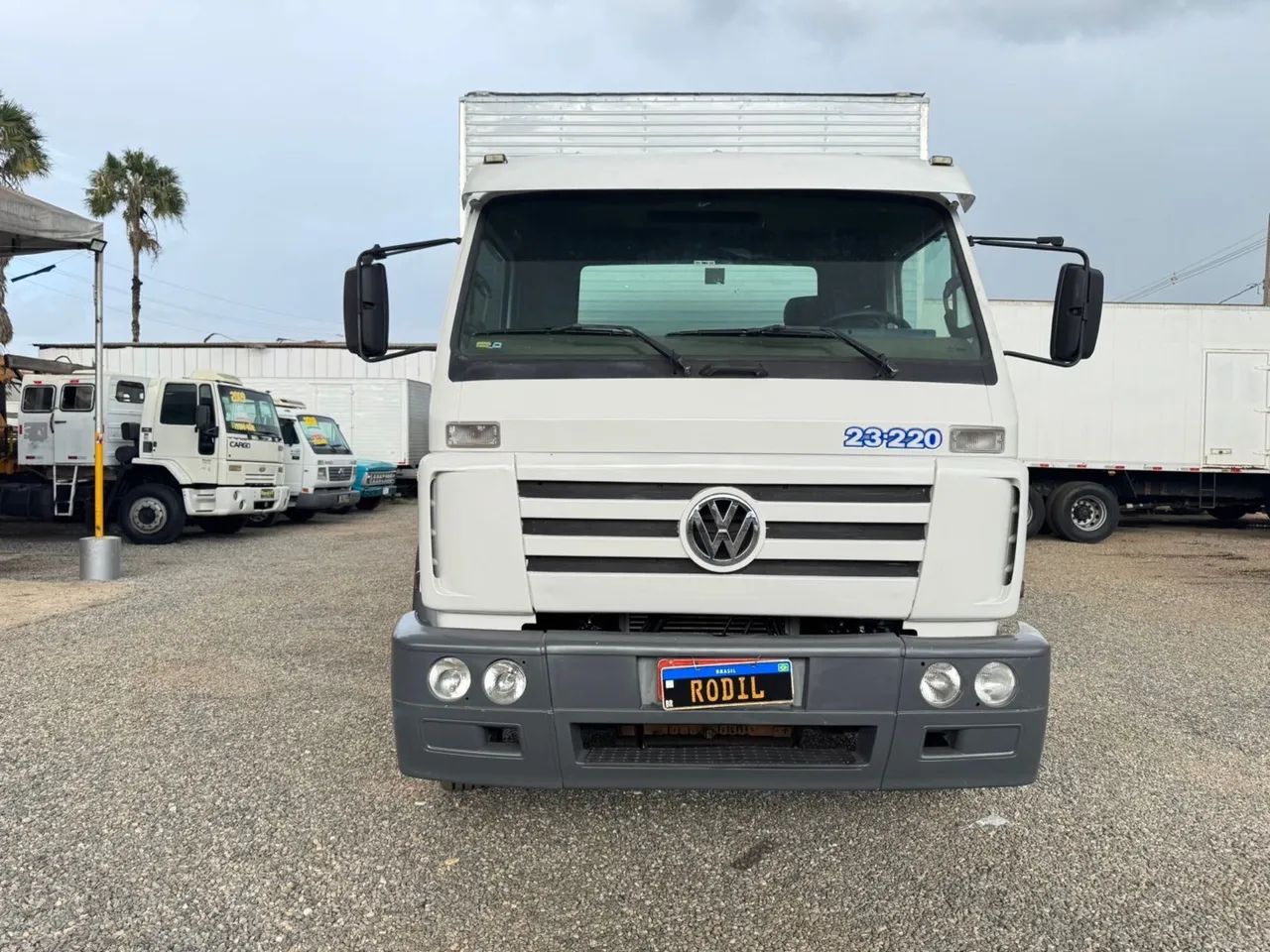 VW 23-220 ano:2005 Bau 2*Dono super conservado - Foto 3