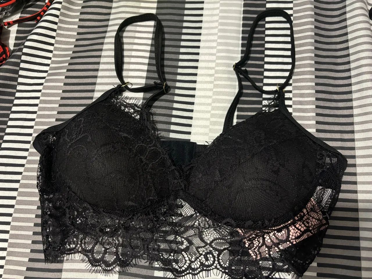 Top de renda novo - veste P/M
