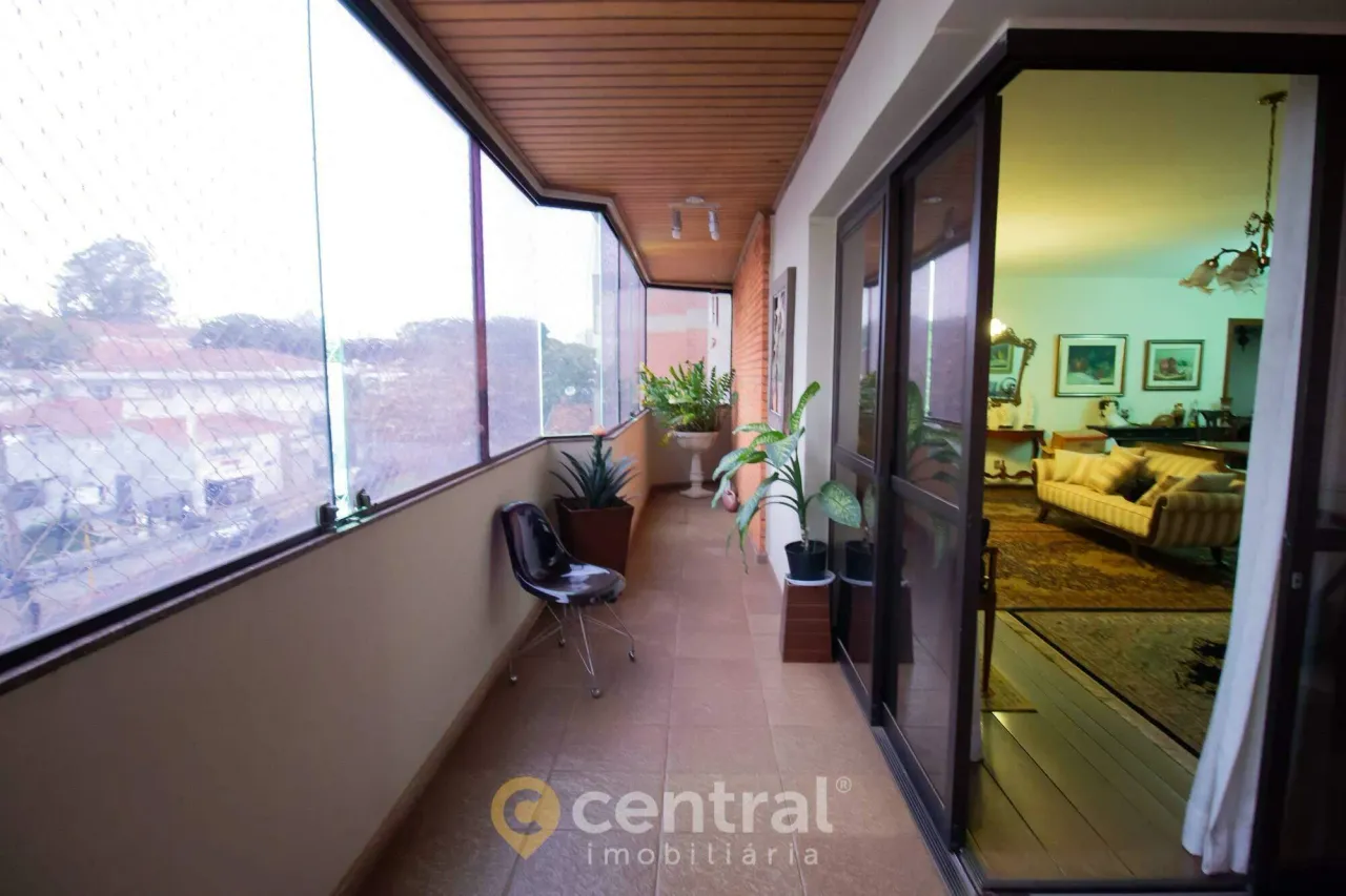 EDIFÍCIO VERSALLES | 03 DORMITORIOS | 4 SALAS | IMOBILIARIA CENTRAL