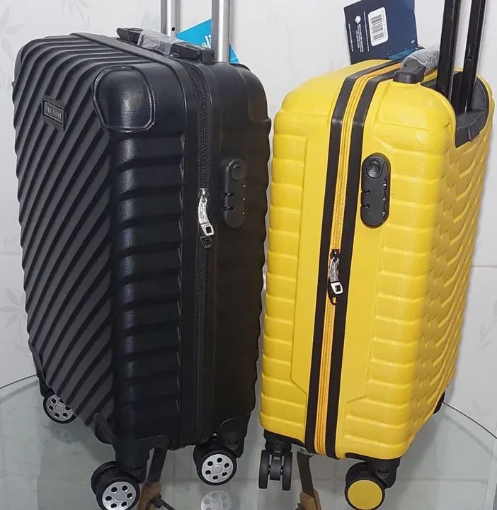 malas de viagem 10kg novas 1 sai $159,99 ou 2 por $300 Pix/dinheiro, cartão tem acréscimo - Foto 4