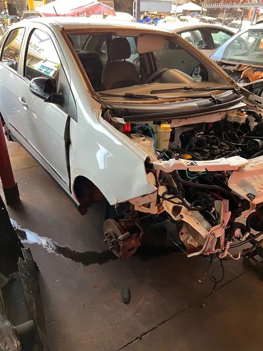 Sucata Grand siena 1.6 etorq (PARA RETIRADA DE PEÇAS) - Foto 6