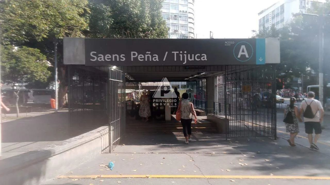 Sala Comercial de frete a Praça Saenz Pena. - Foto 14