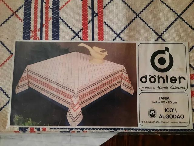 Toalha de Mesa Dôhler - Tânia. Santa Catarina . 80×80cm.  - Foto 2