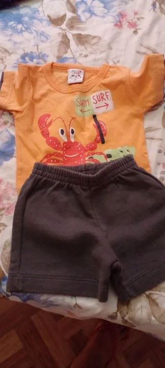 Conjuntos e camiseta tamanho P  - Foto 3