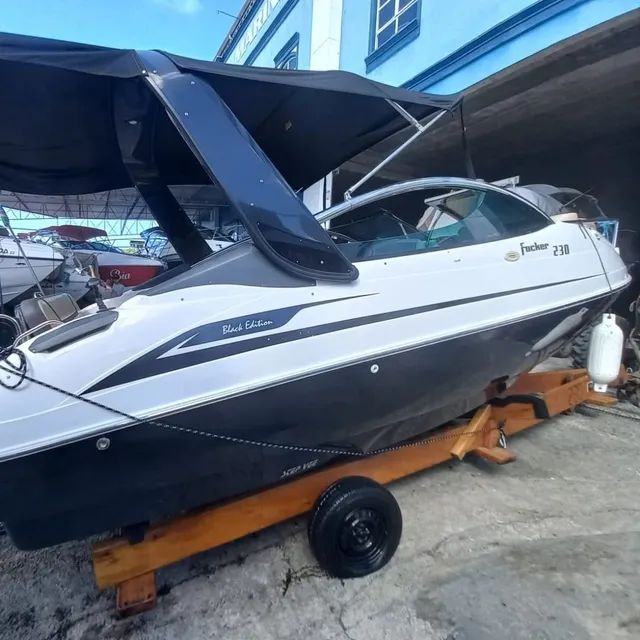 Focker 230 Black Edition 2019 x1 Mercruiser 200 HP ñ Phantom Triton Fs Ventura Real