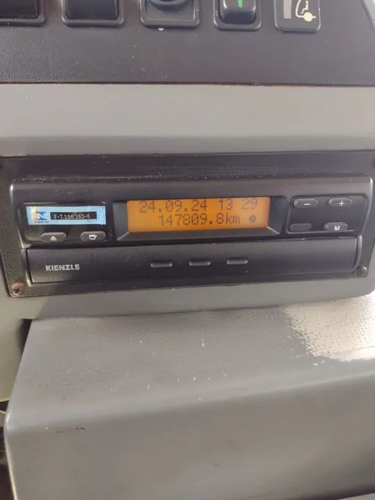 Ônibus Mercedes 1519 Caio Escolar - Foto 14