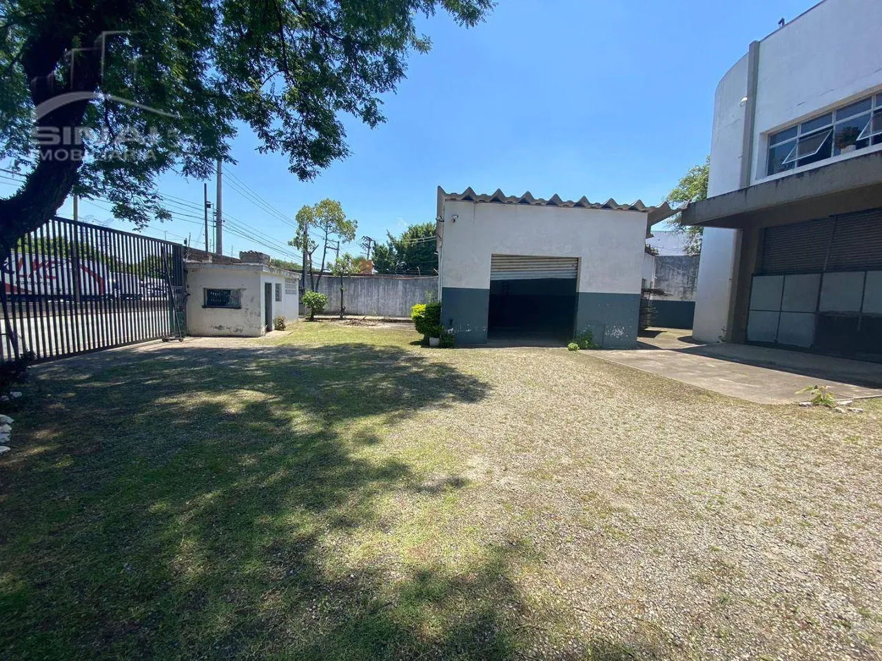 Galpão para alugar na Vila dos Remédios em Osasco