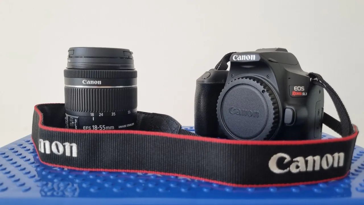 Camera Canon SL3 e objetiva 18-55mm 