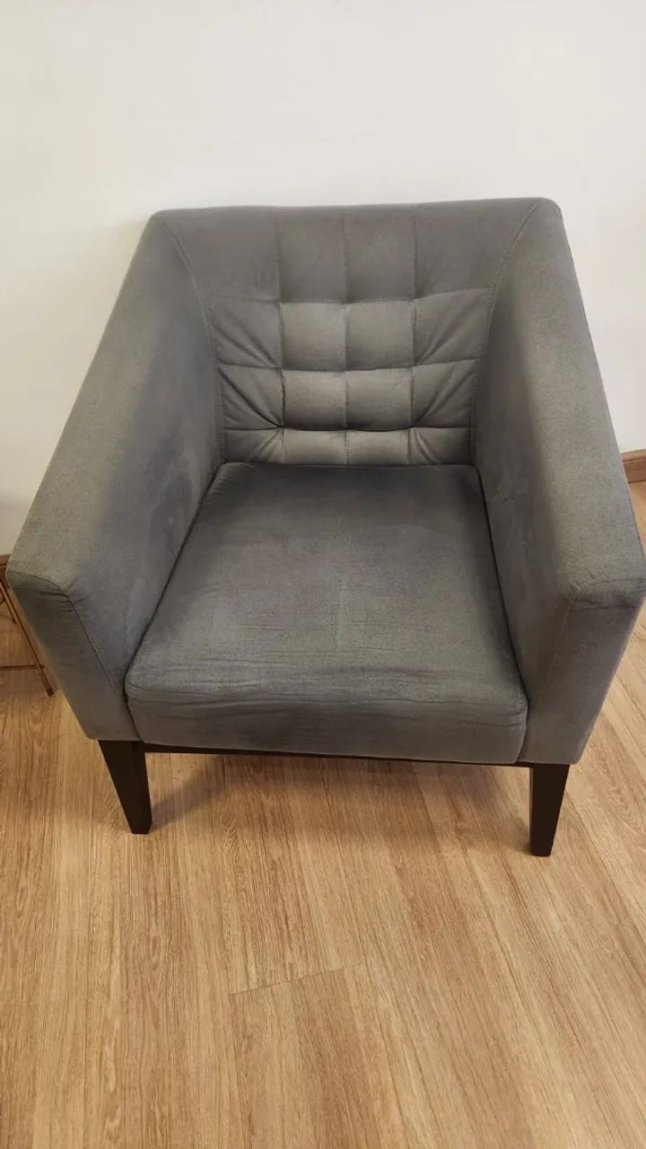 Conjunto de 3 Poltronas em Tecido Suede Cinza - Foto 5