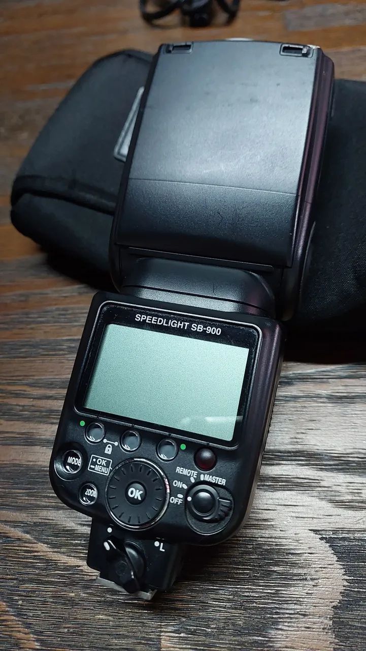Flash Nikon SB-900 - Excelente estado