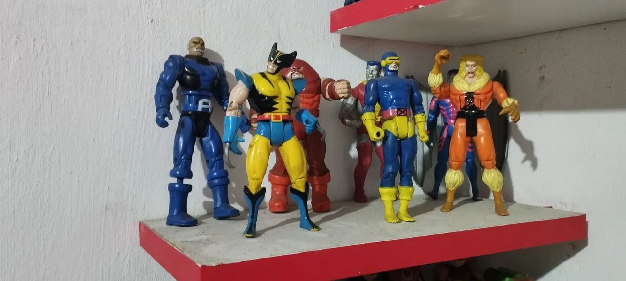 Lote Xmem toy biz 1990 + Goku Bandai+ lanterna Verde - funko  - Foto 4