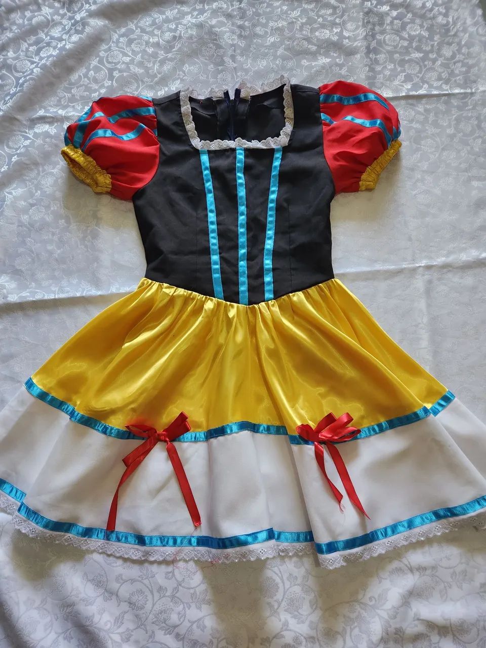 Aproveite a oportunidade e garanta sua fantasia com precinho justo.  - Foto 4
