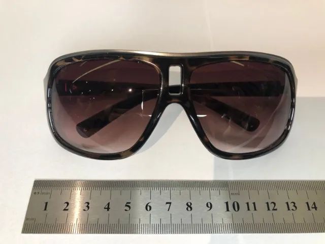 Óculos escuro Levis