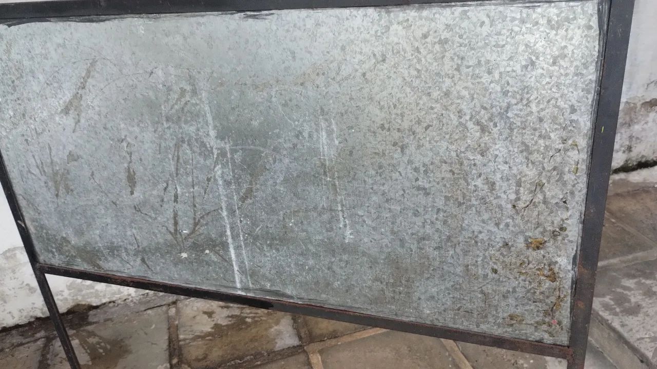 Cavalete em chapa galvanizada nunca usado - Foto 4