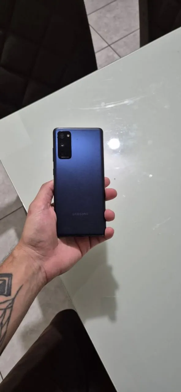 Celular Samsung S20 FE