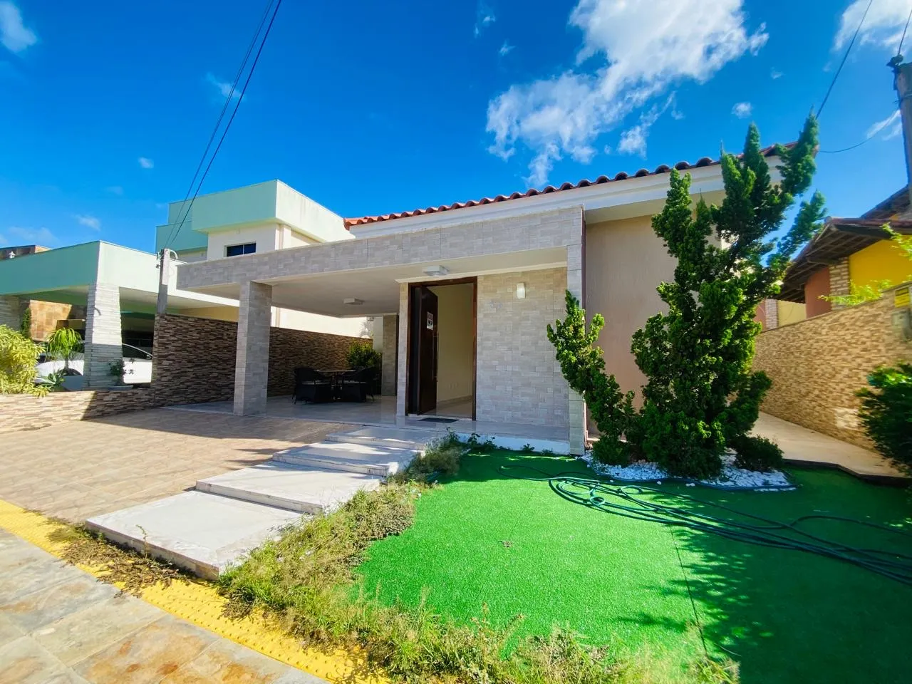 CASA TÉRREA EXCLUSIVA NOVA, VENDA OU LOCAÇÃO