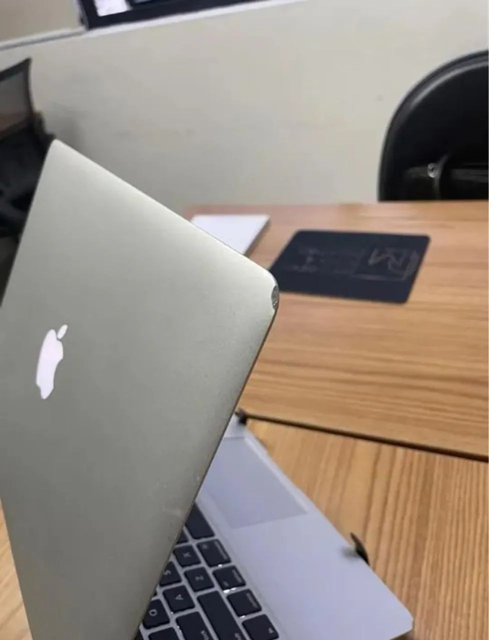 MacBook Air EARLY 2015 - Foto 5