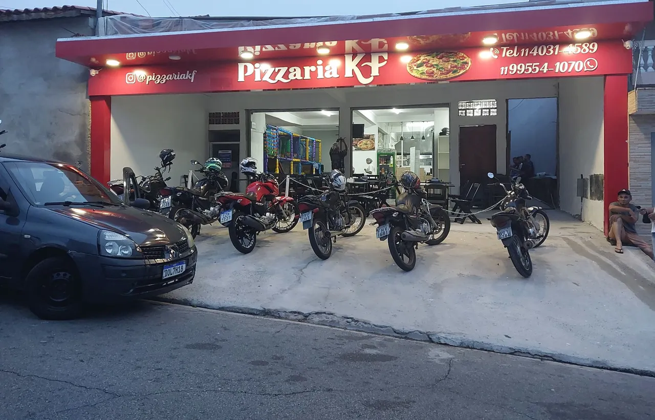 Pizzaria Completa à Venda