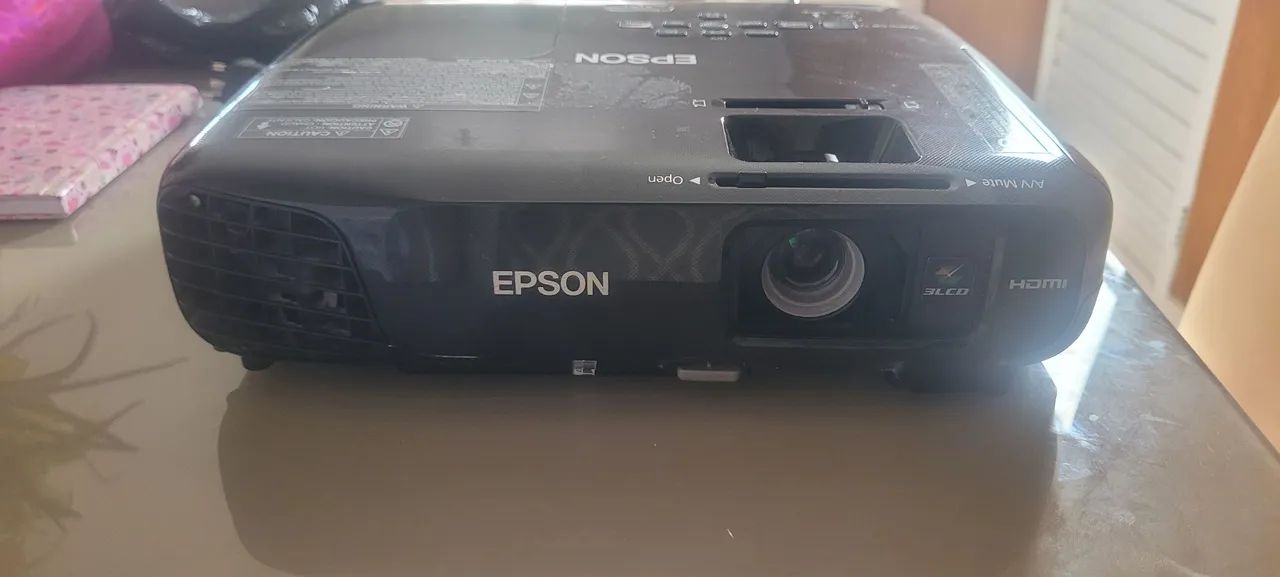 EPSON A18+ Projector64418734316418120