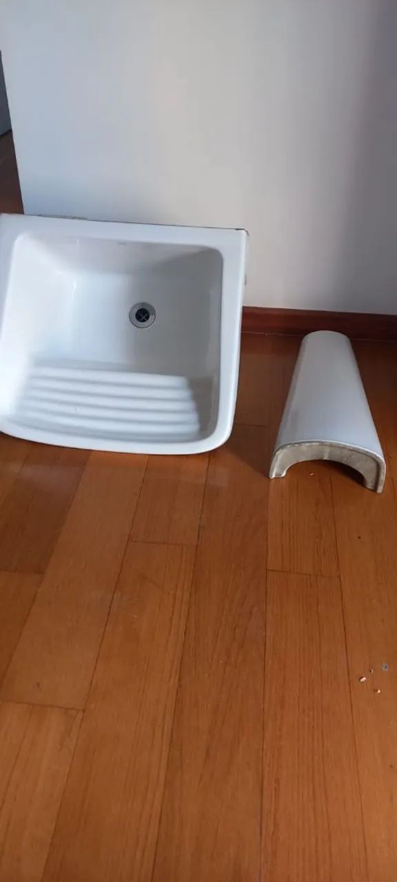 Cuba e Pia de Cerâmica - Usadas