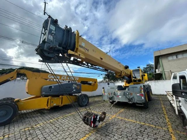 Caminhão Guindaste Grove RT765E 4x4 - Foto 2