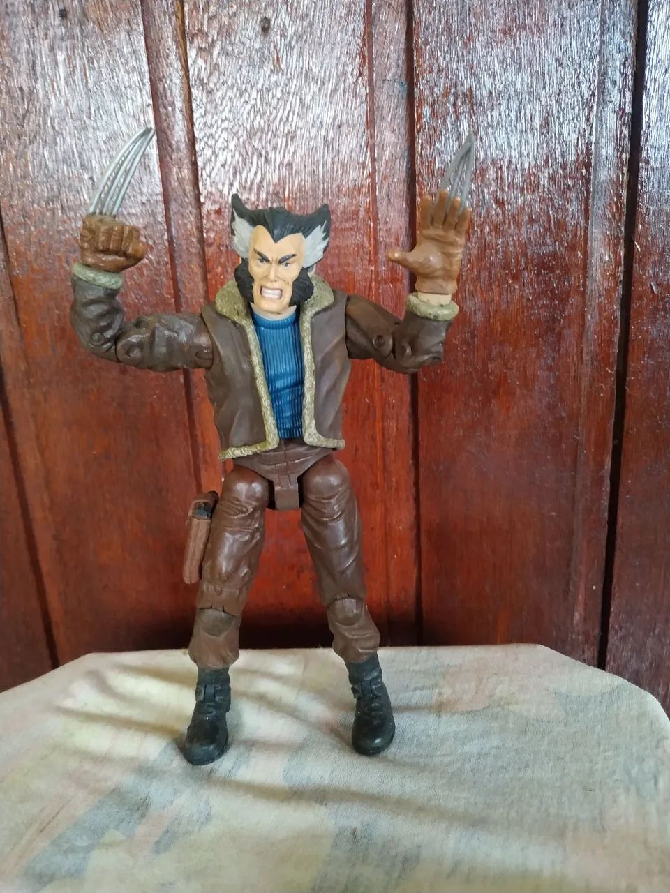 Wolverine Toybiz Marvel Select 