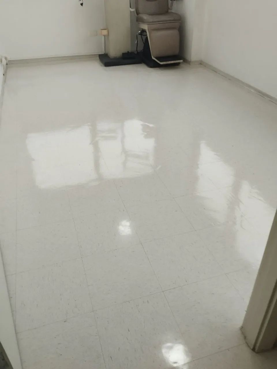 Renovação de Pisos Paviflex Vinílico  - Foto 2