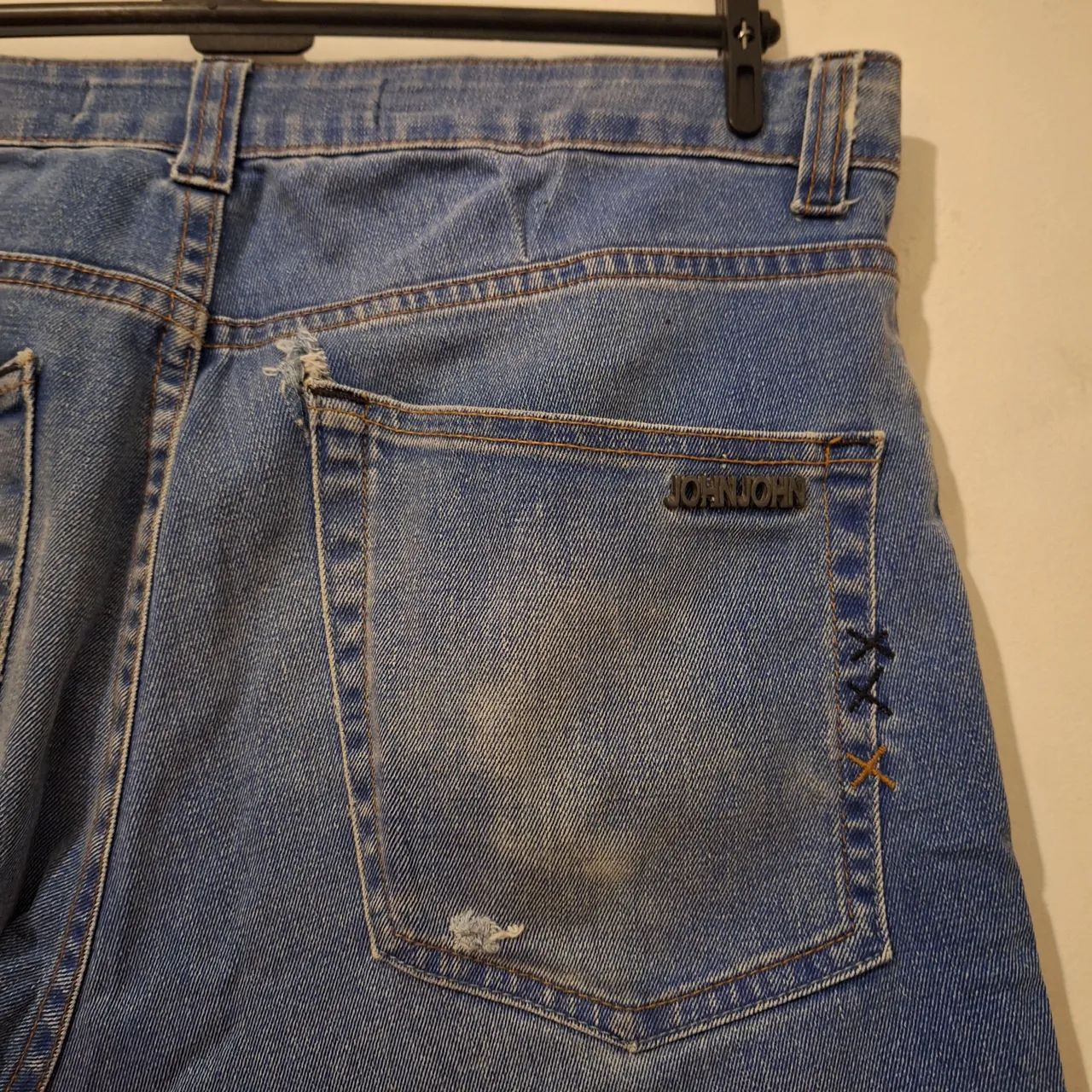 Calça jeans John John 40 reta tradicional, masculina.  - Foto 4