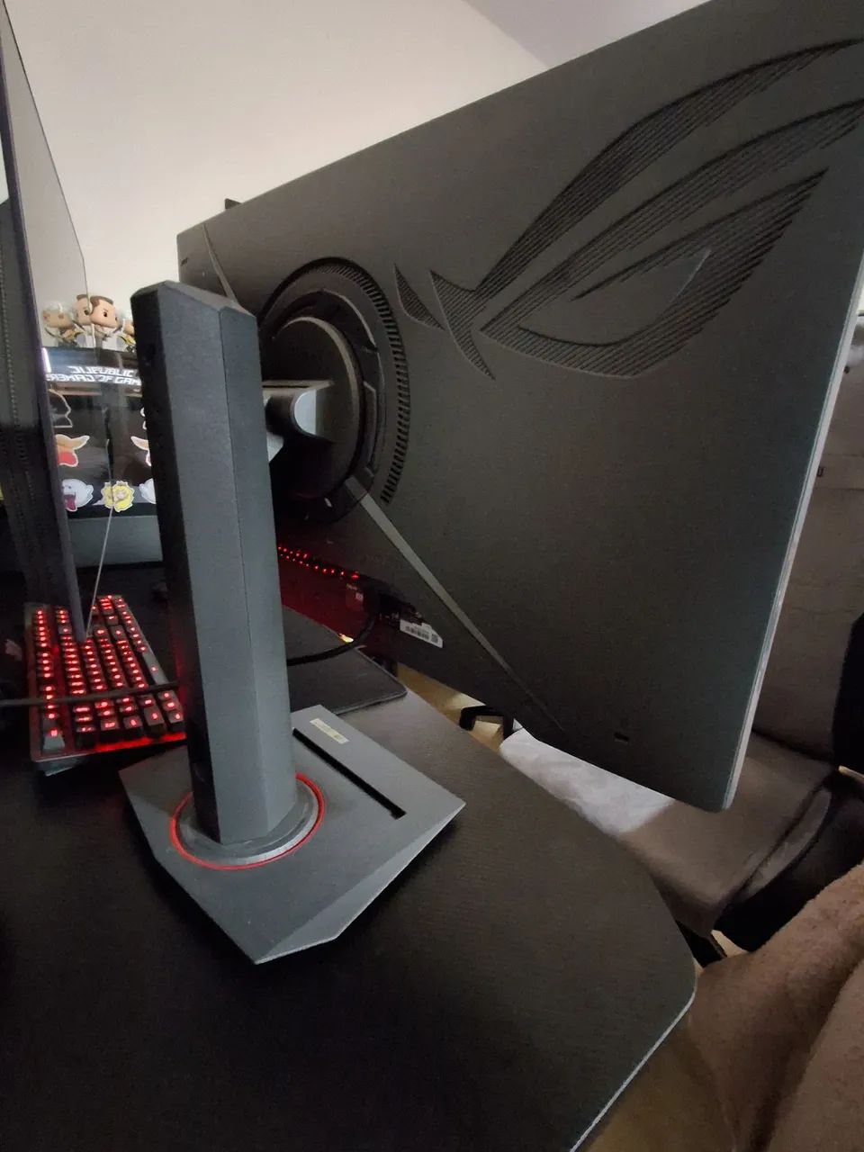 Monitor asus quadhd 180hz gamer com zero ghosting e 1ms de resposta - Foto 6