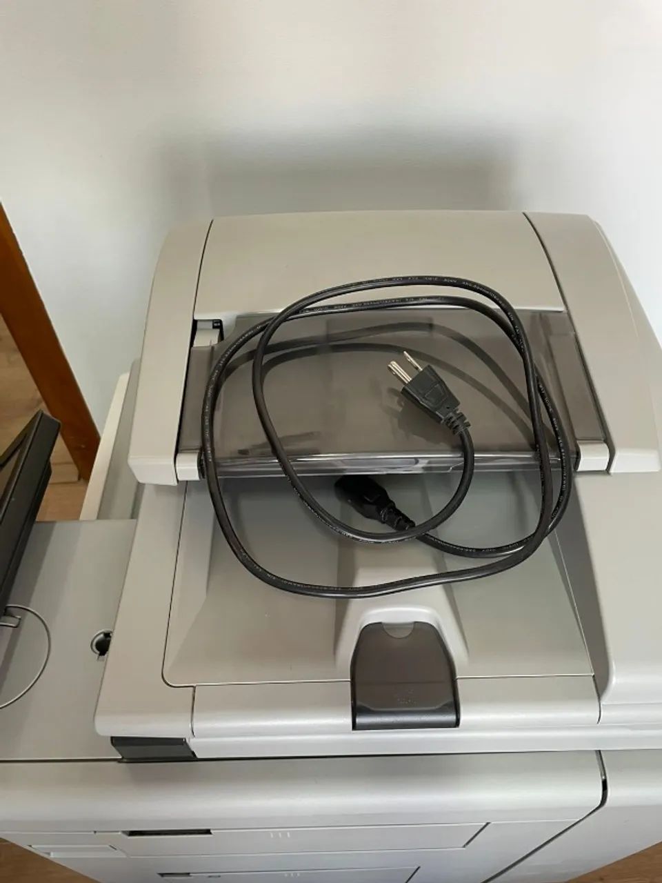 Impressora Ricoh MP C30064312829877761124