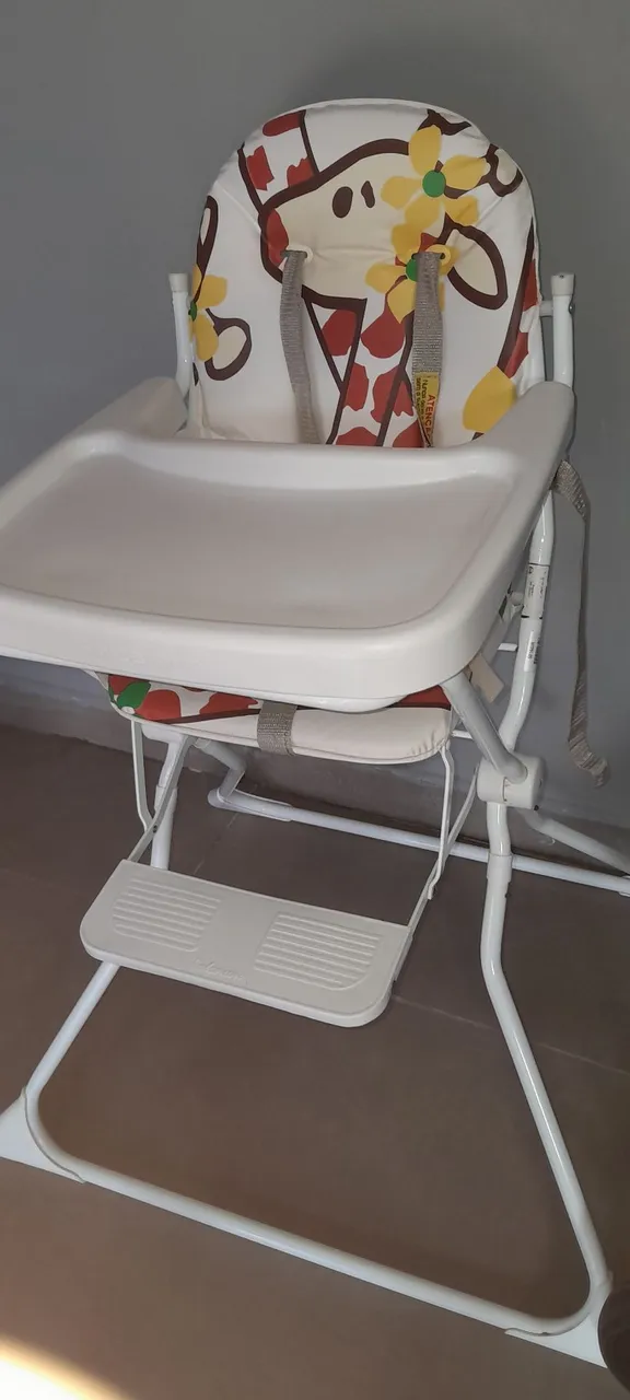 Cadeira de Refeição Infantil Girafa
