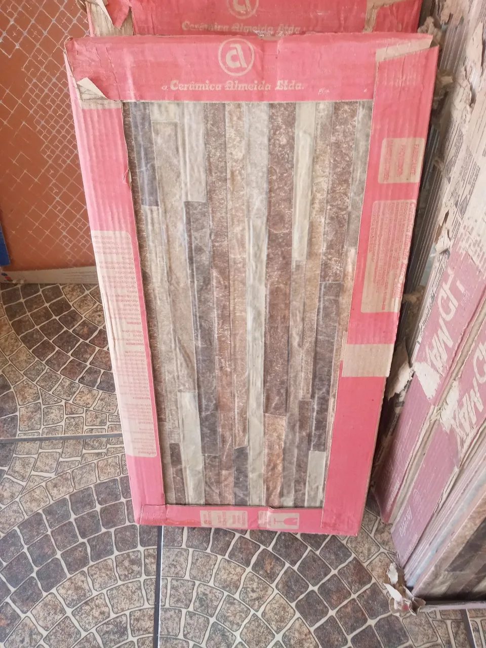 REVESTIMENTO 32X62 OTIMA QUALIDADE