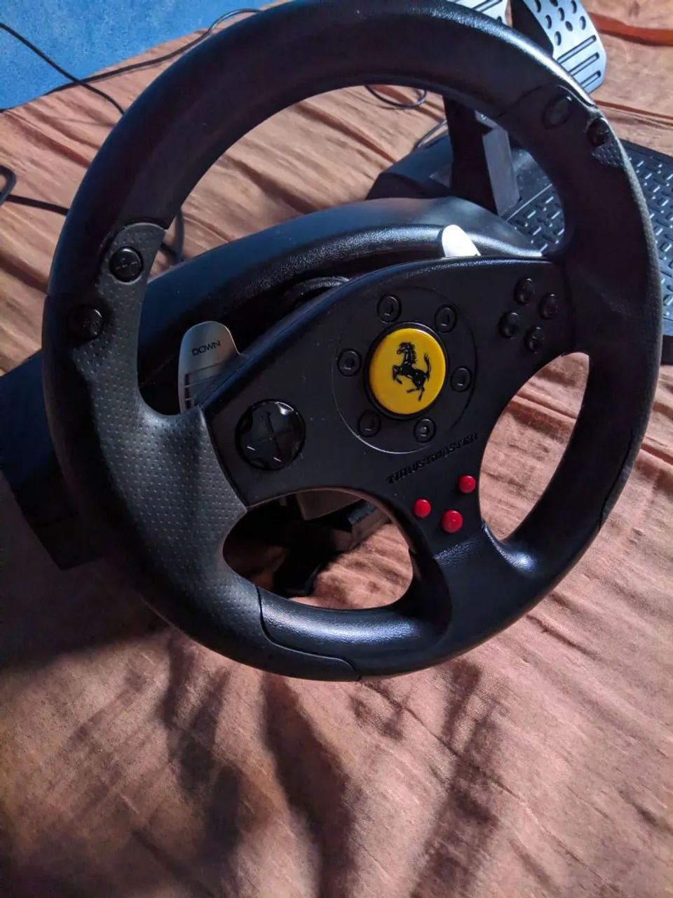 Volante Thrustmaster Ferrari GT Experience em ótimo estado  - Foto 2