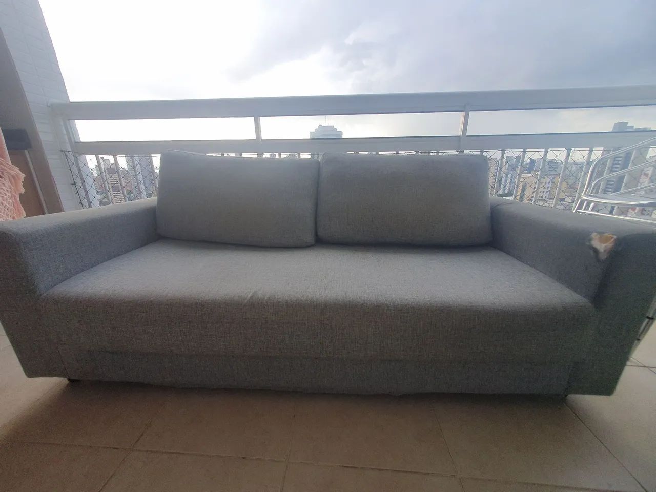 Sofá Tok&Stok 3 lugares - confortável, resistente