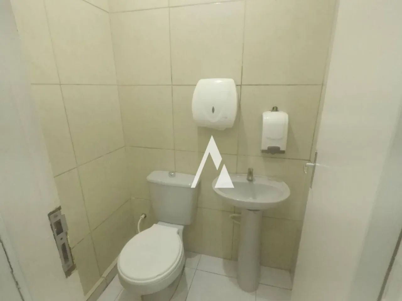 Loja para alugar, 330 m² por R$ 23.444/mês - Menino Deus - Porto Alegre/RS - Foto 9