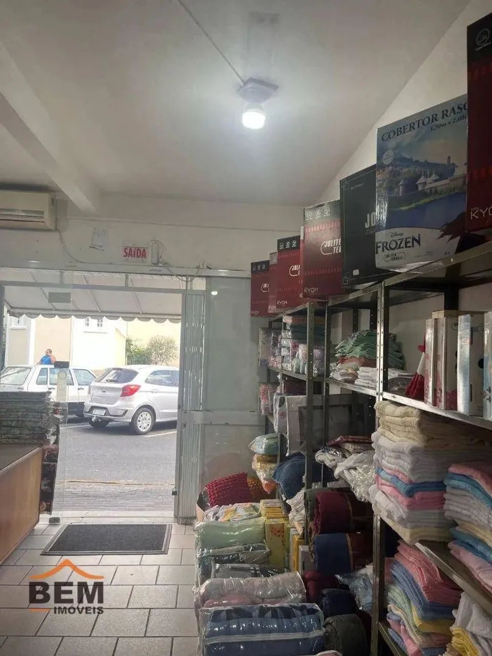Ponto à venda, 68 m² por R$ 200.000,00 - Centro - Camboriú/SC - Foto 2